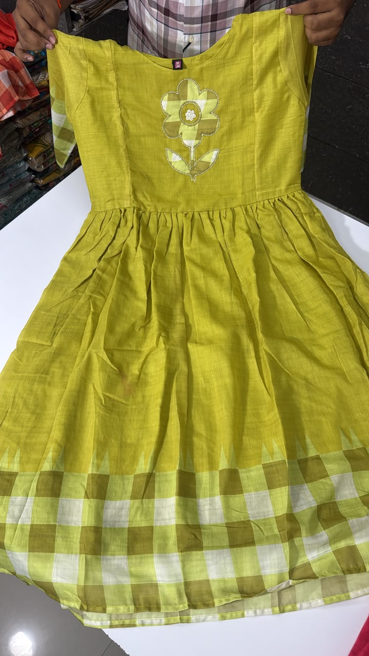MUL FABRIC GOWNS