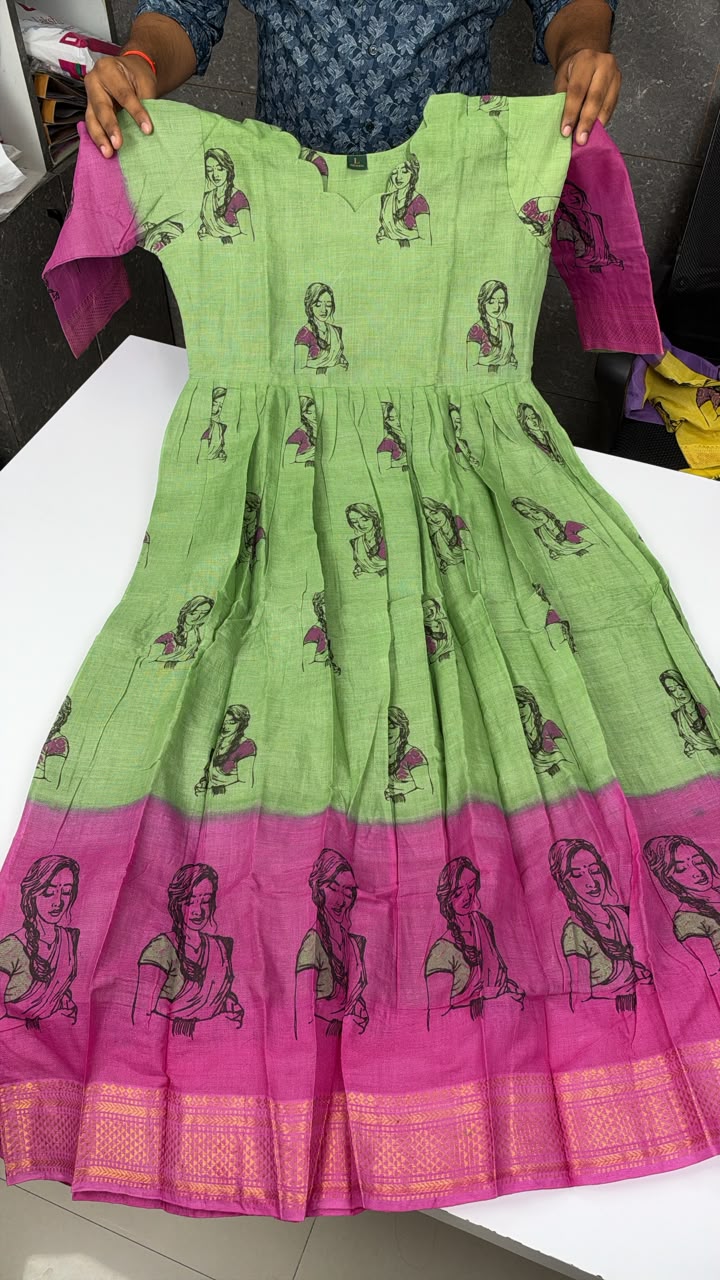 SAVITRI DESIGN GOWNS
